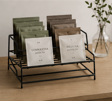 Retail display layout supporting product visibility and customer access